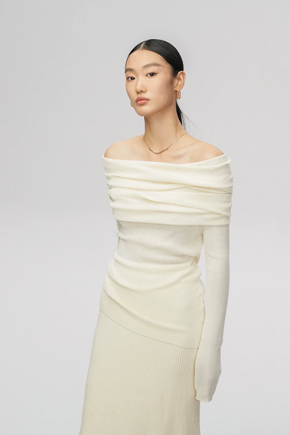 Off-Shoulder Ribbed Knit Long Sleeve Sweater Top - Image 6