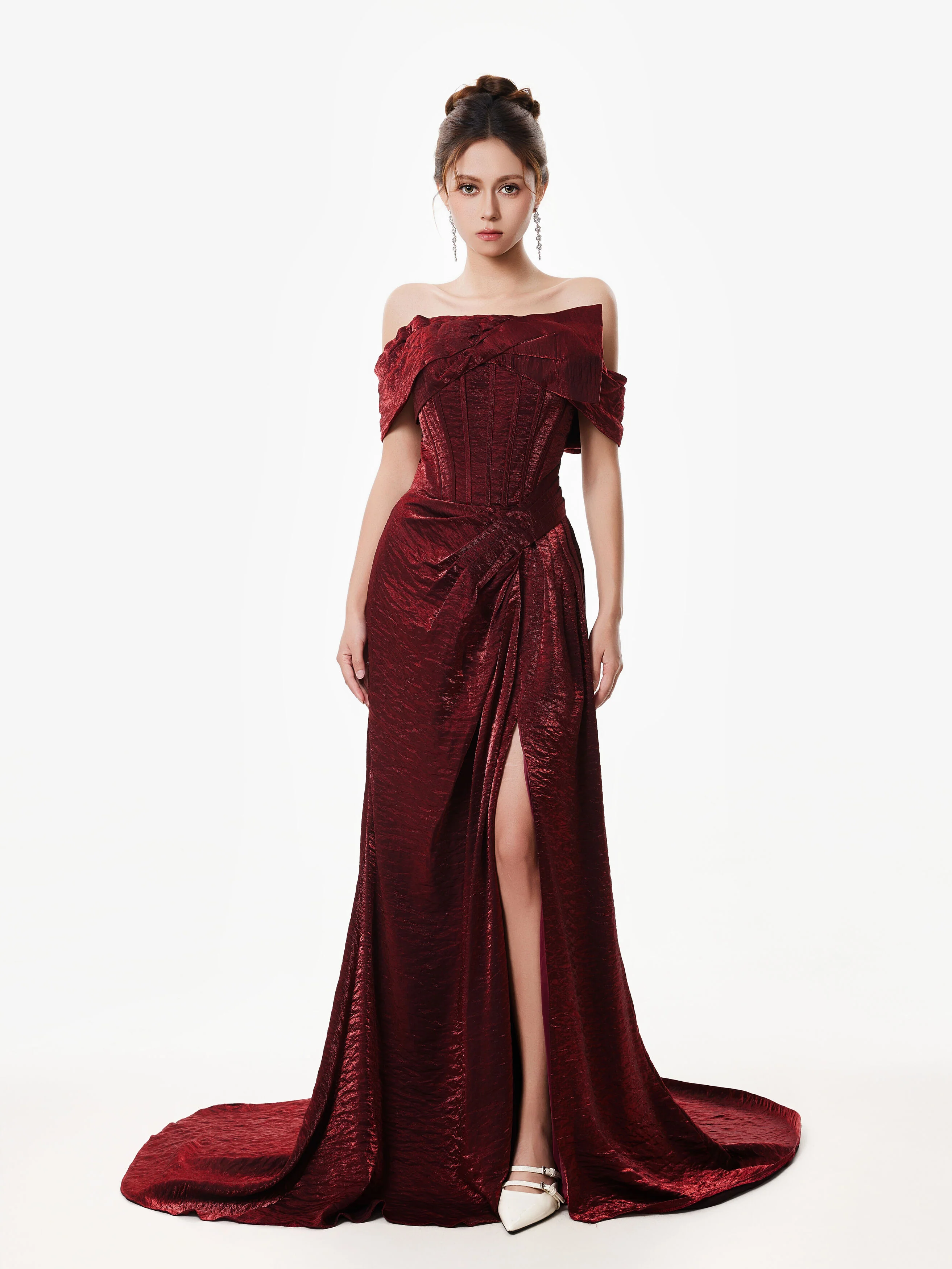 Off-Shoulder Corset Fishtail Dress with Bow Detail - Image 4