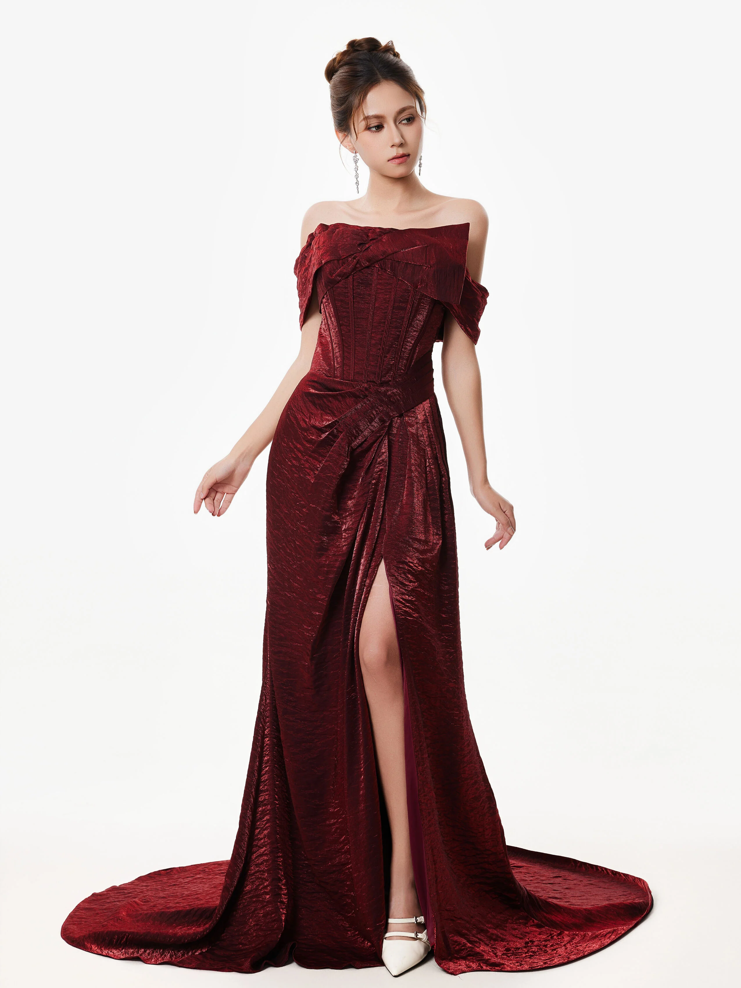 Off-Shoulder Corset Fishtail Dress with Bow Detail - Image 7