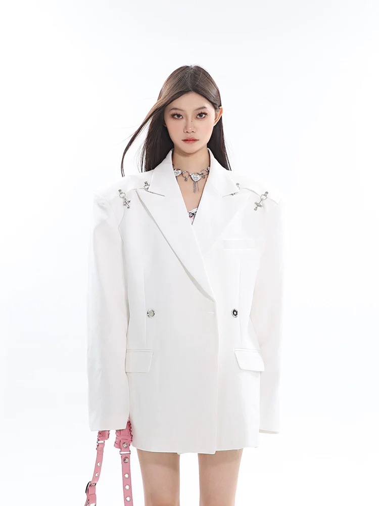 Oversized Blazer with Embellished Lapel Detail - Image 10