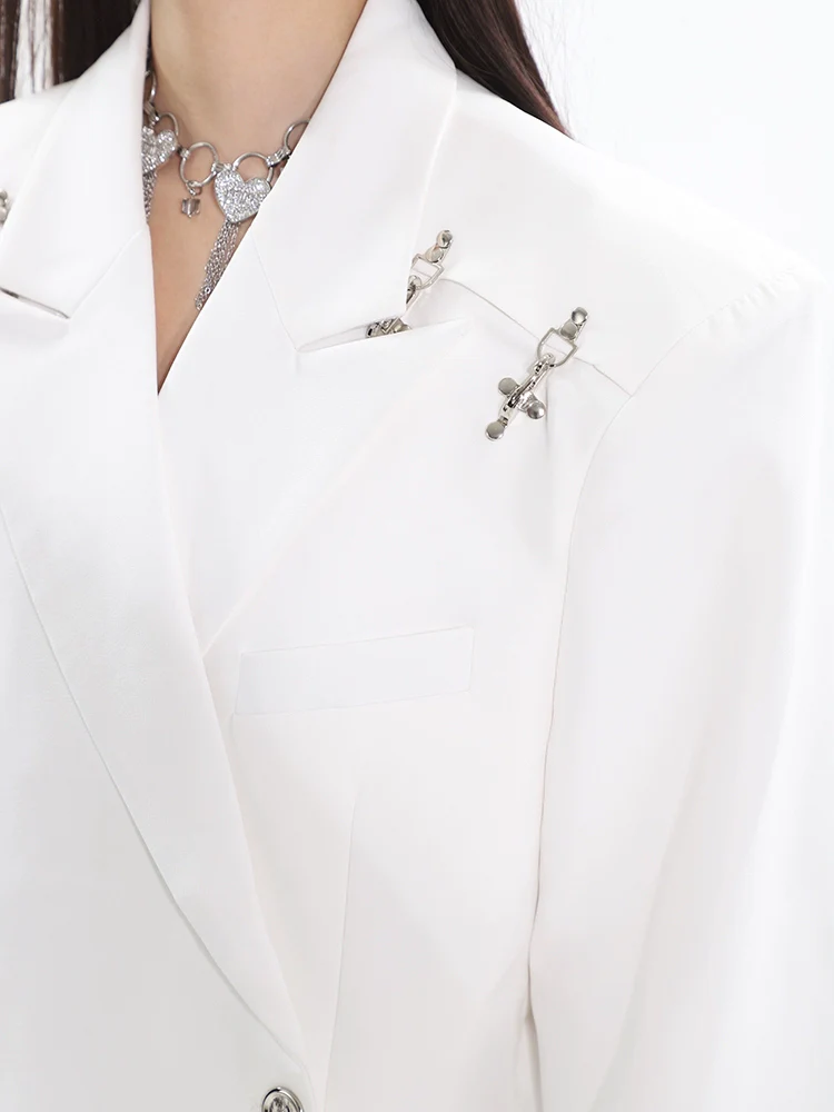 Oversized Blazer with Embellished Lapel Detail - Image 15
