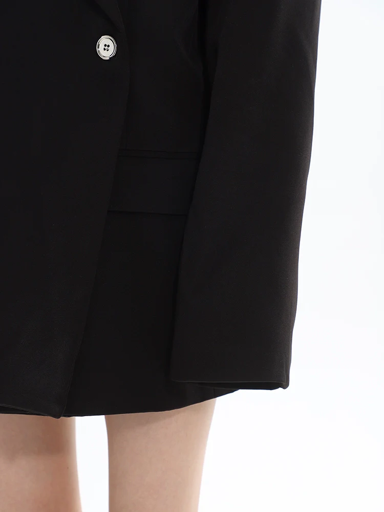 Oversized Blazer with Embellished Lapel Detail - Image 6