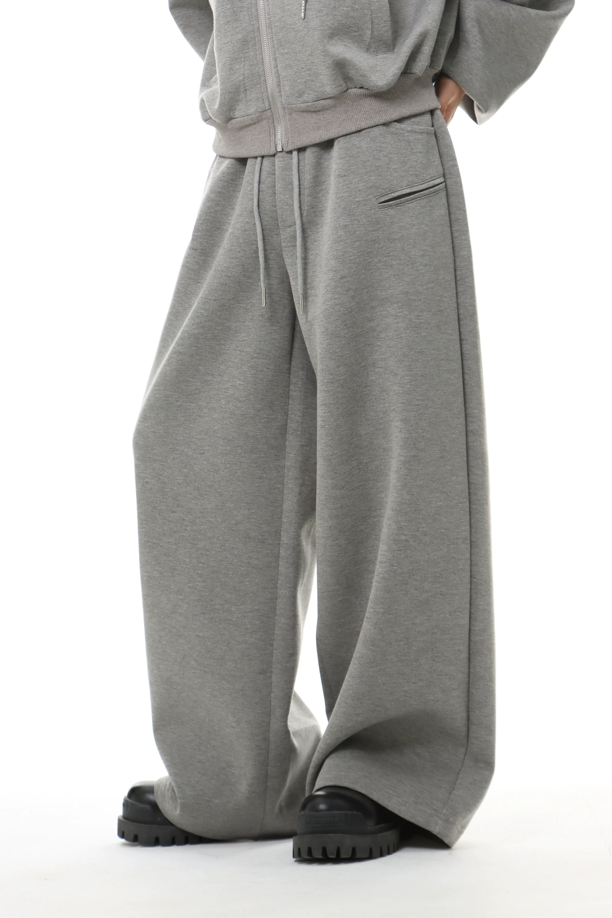 Oversized Cropped Zip Hoodie and Wide-Leg Sweatpant Tracksuit Set - Image 8