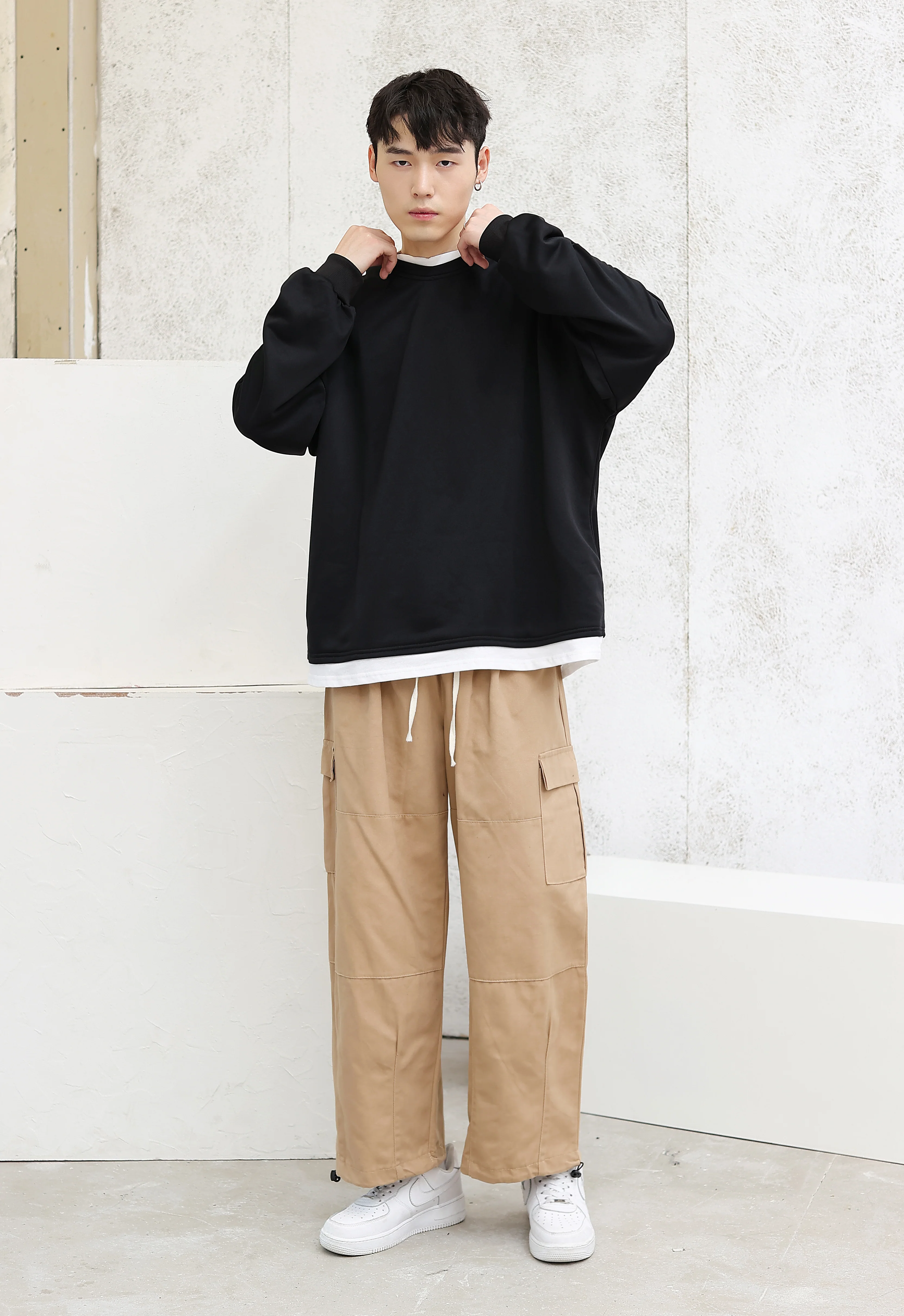 Oversized Mock Two-Piece Long-Sleeve Tee - Image 12