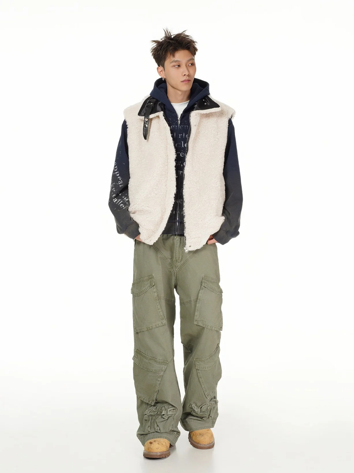 Oversized Reversible Sherpa Lined Zip Vest - Image 6