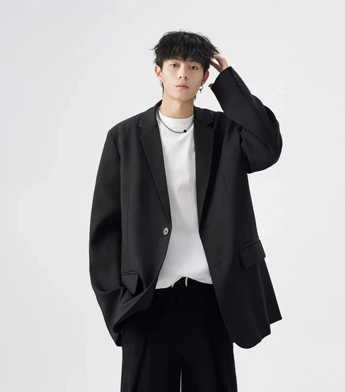 Oversized Single-Breasted Pleated Blazer with Notch Lapel - Image 6