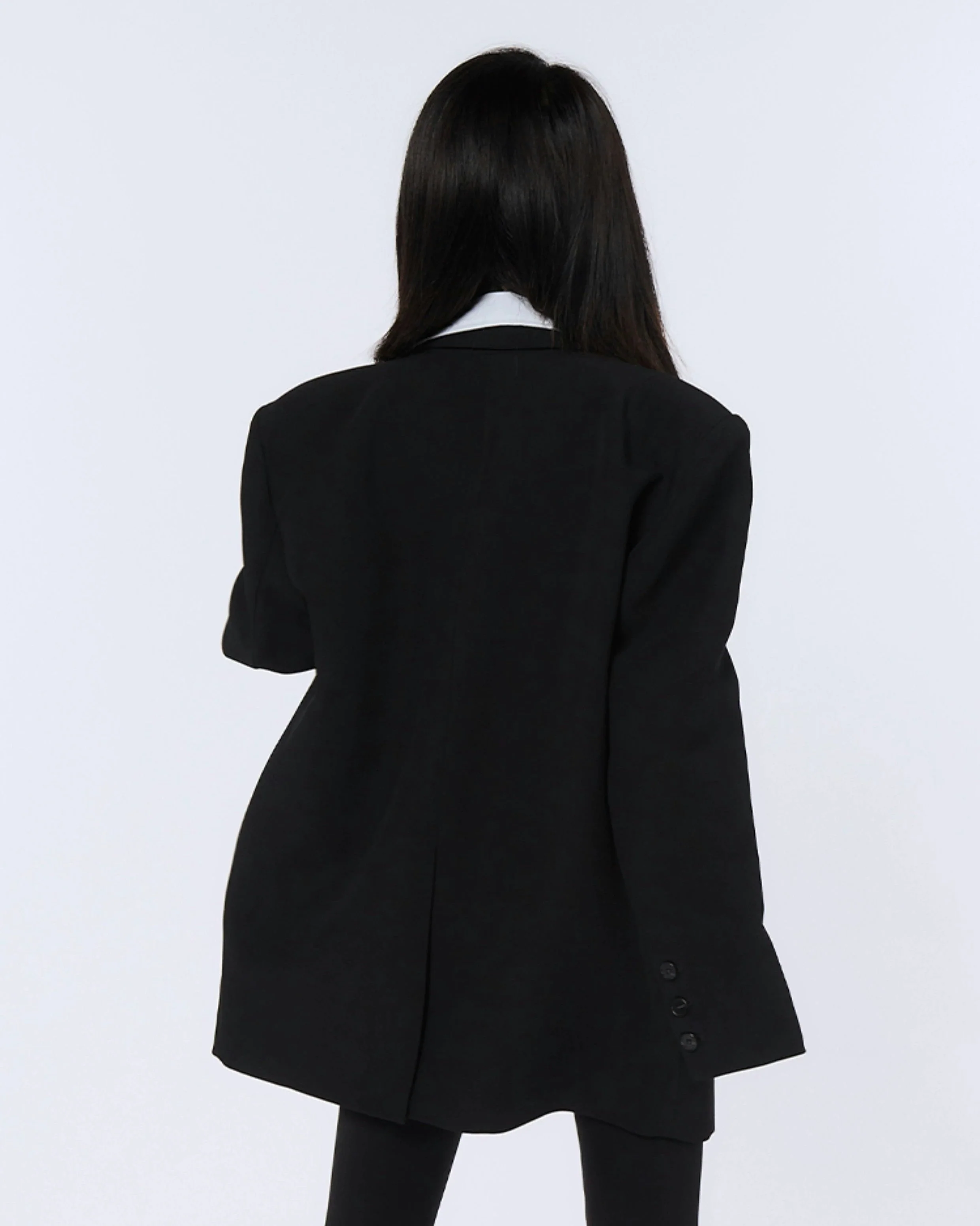 Oversized Solid Blazer with Notch Lapels - Image 16