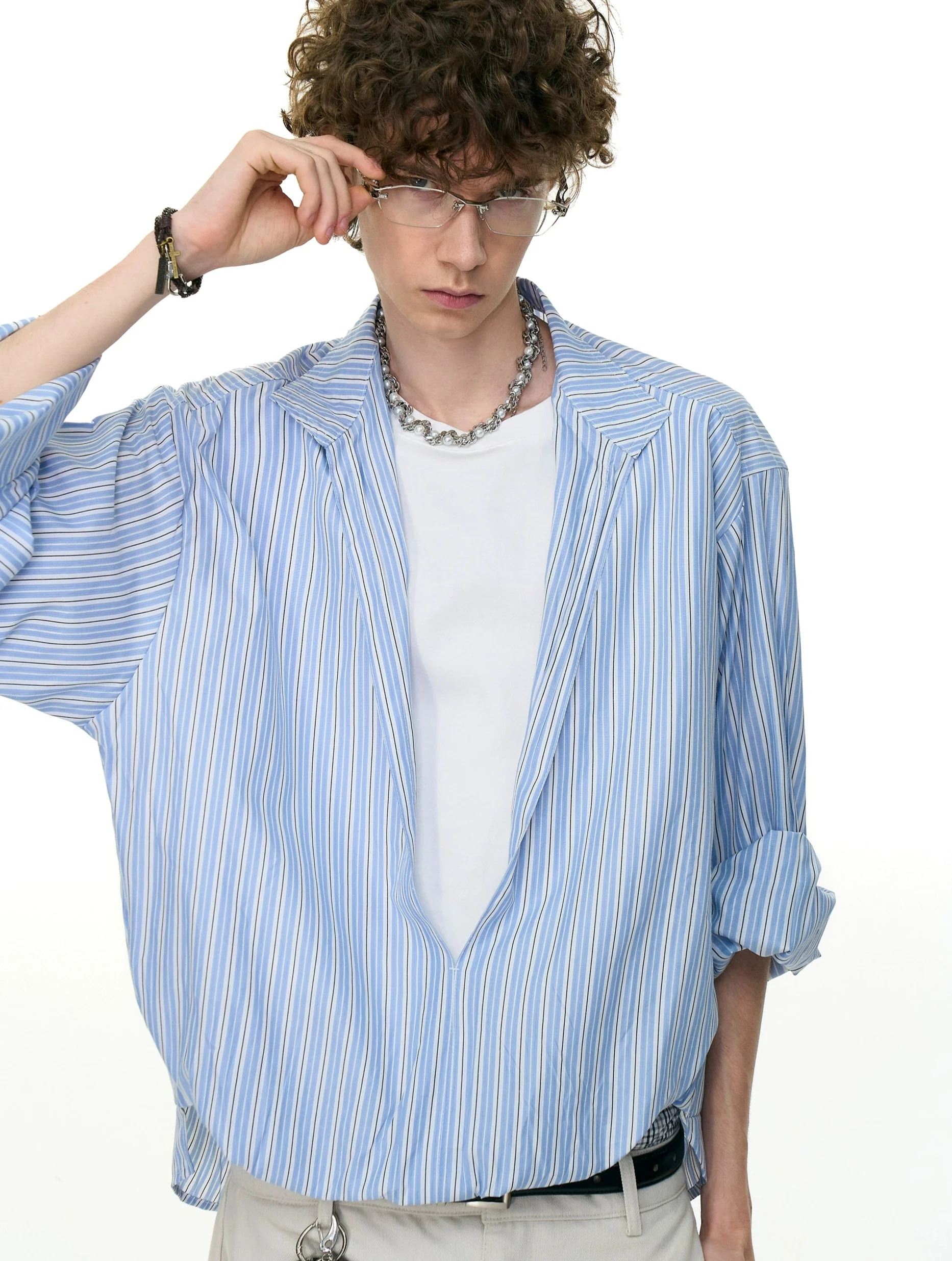 Oversized Stripe Buttonless Deep V-Neck Shirt - Image 4
