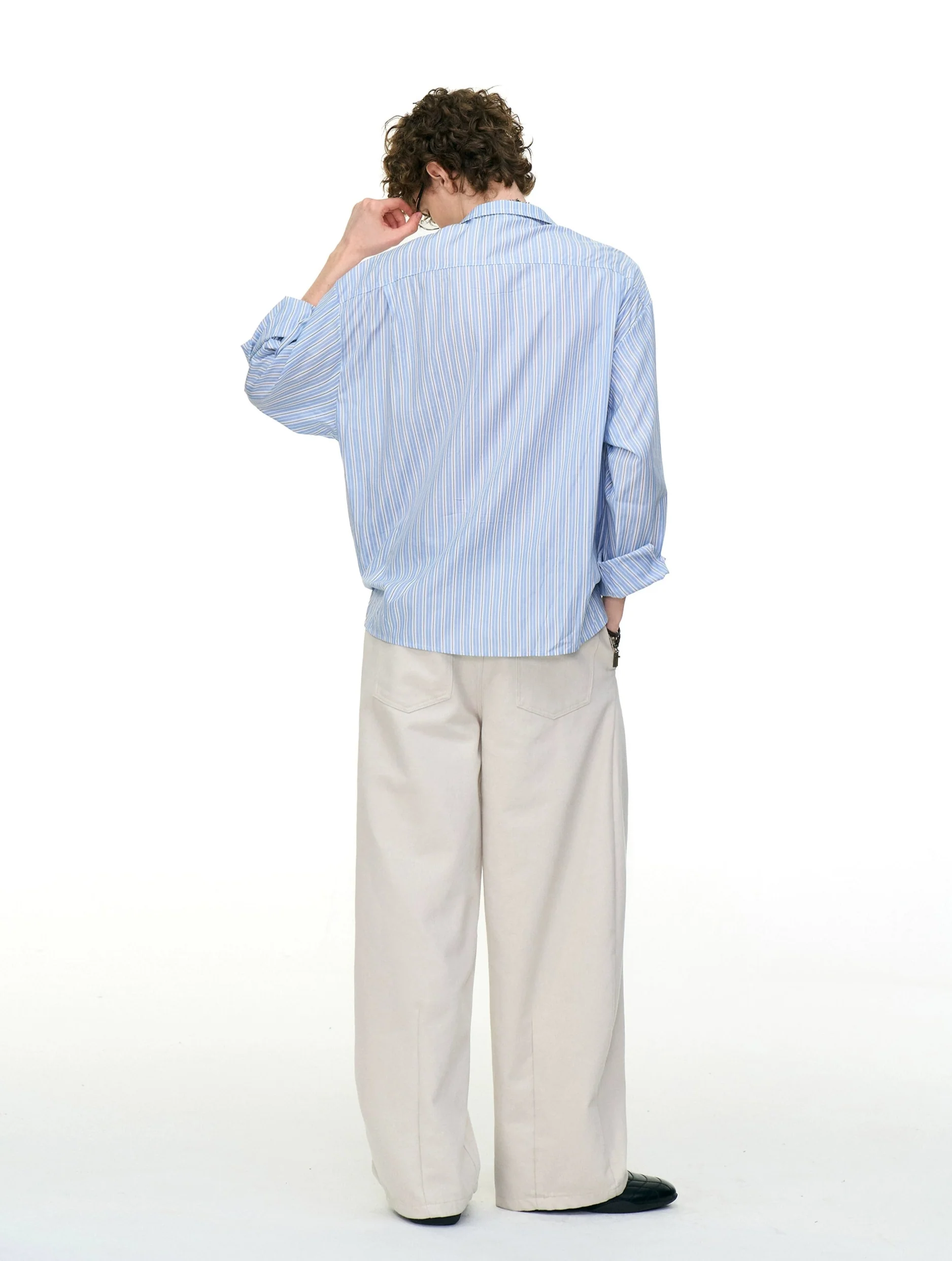Oversized Stripe Buttonless Deep V-Neck Shirt - Image 6