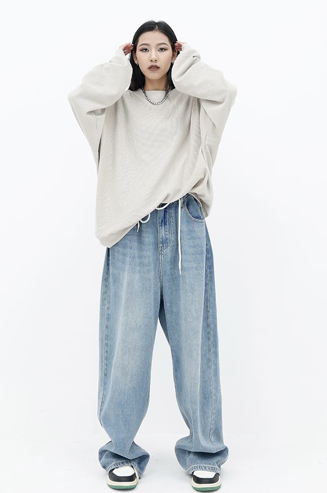 Oversized Waffle Textured Sweatshirt - Image 10
