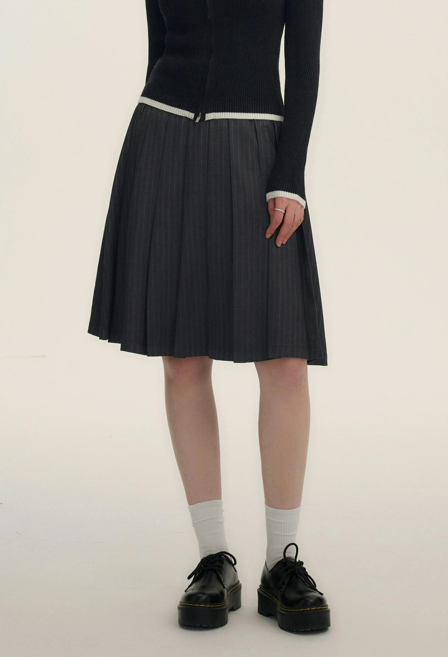 Pinstripe Pleated Short-Midi Skirt - Image 5
