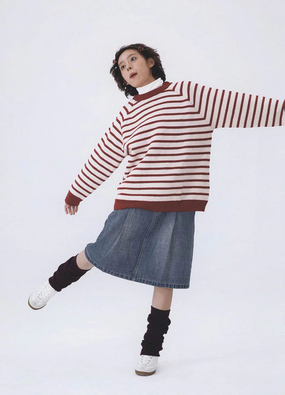 Pleated Denim Midi Skirt - Image 5