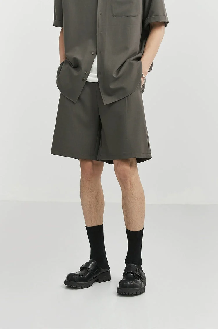 Pleated Drawstring-Belted Shorts - Image 5