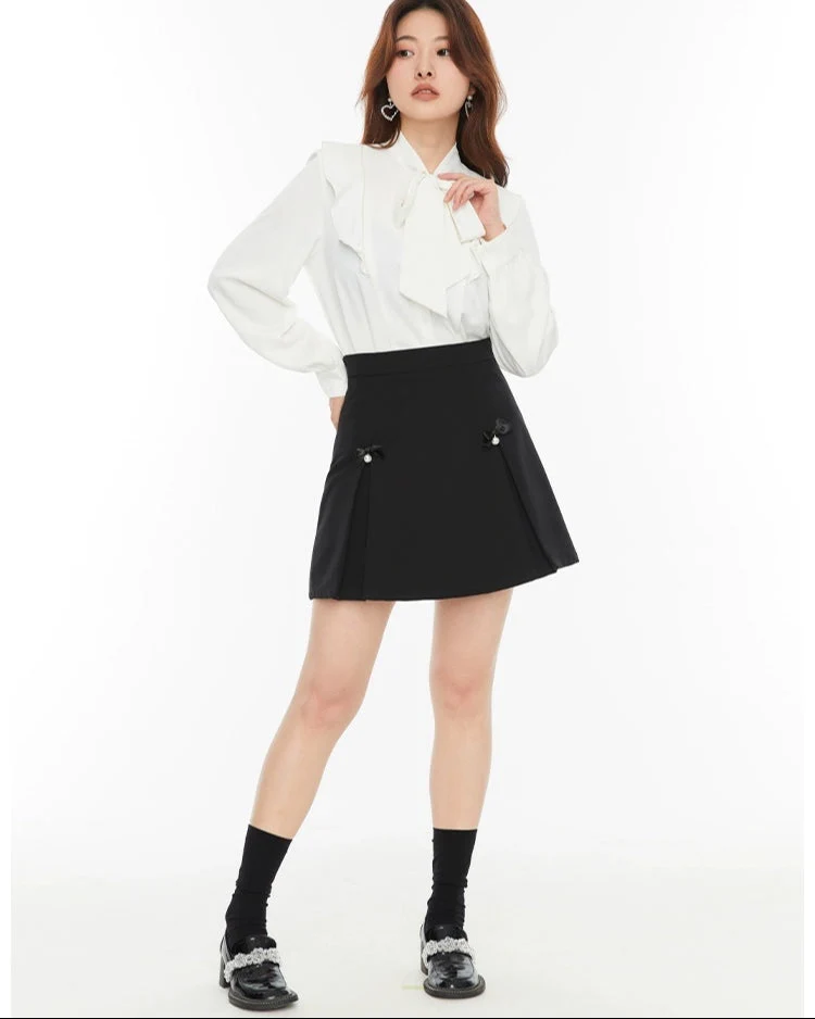 Pleated Mini Skirt with Bow and Faux Pearl Accents - Image 6