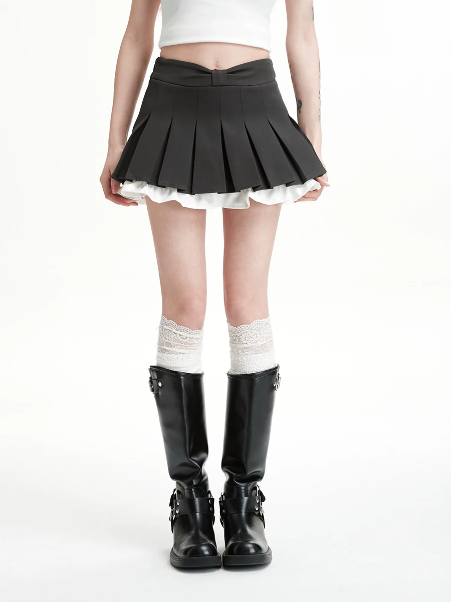 Pleated Mini Skirt with Contrast Hem Trim - Image 3