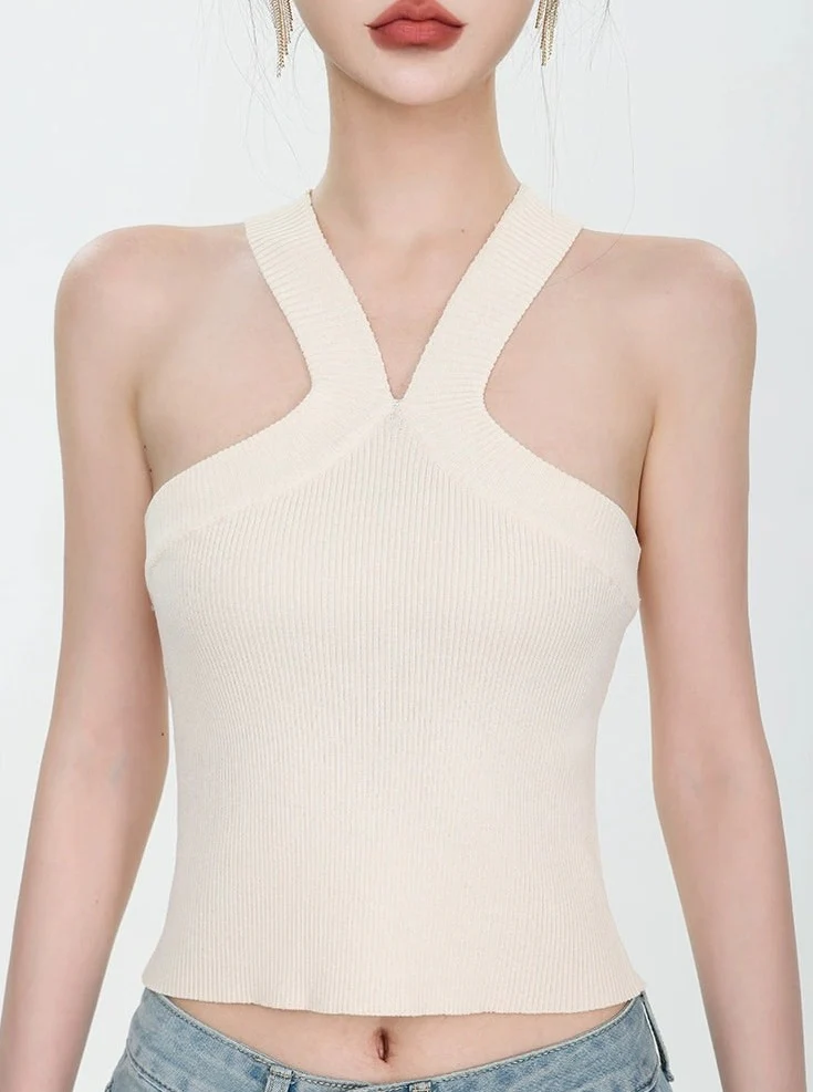 Ribbed Knit V-Neck Halter Crop Top - Image 11
