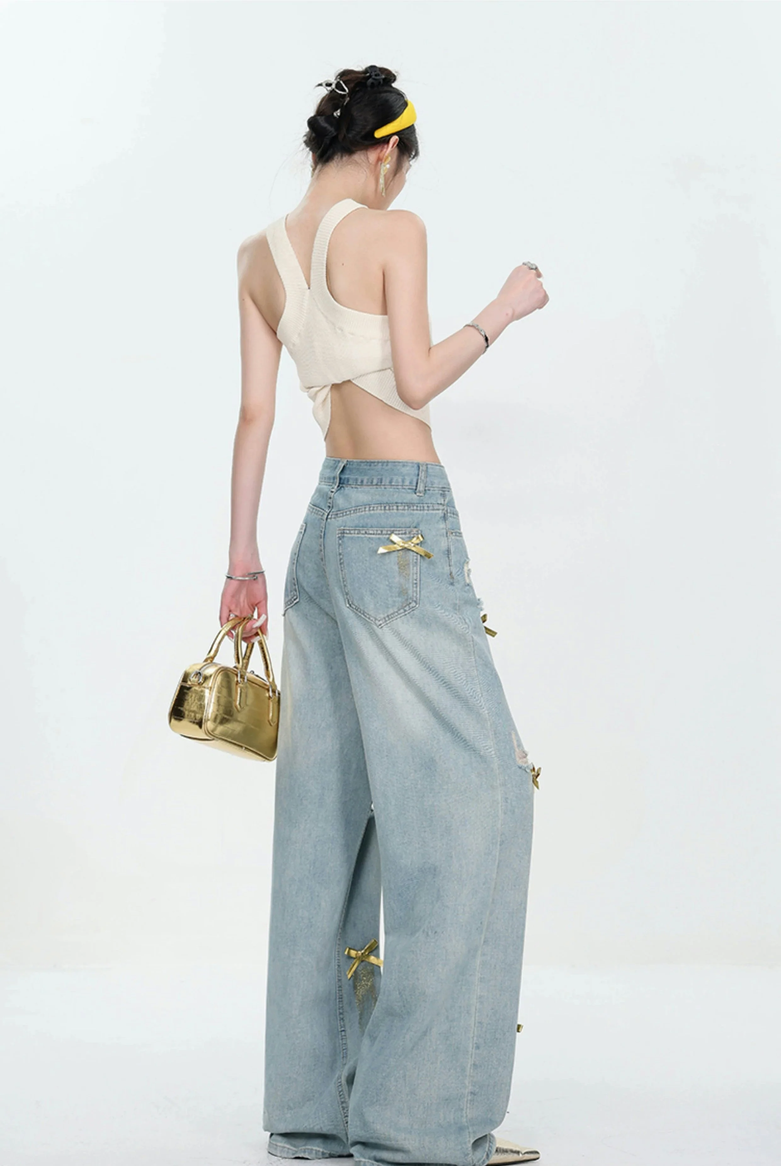 Ribbed Knit V-Neck Halter Crop Top - Image 19