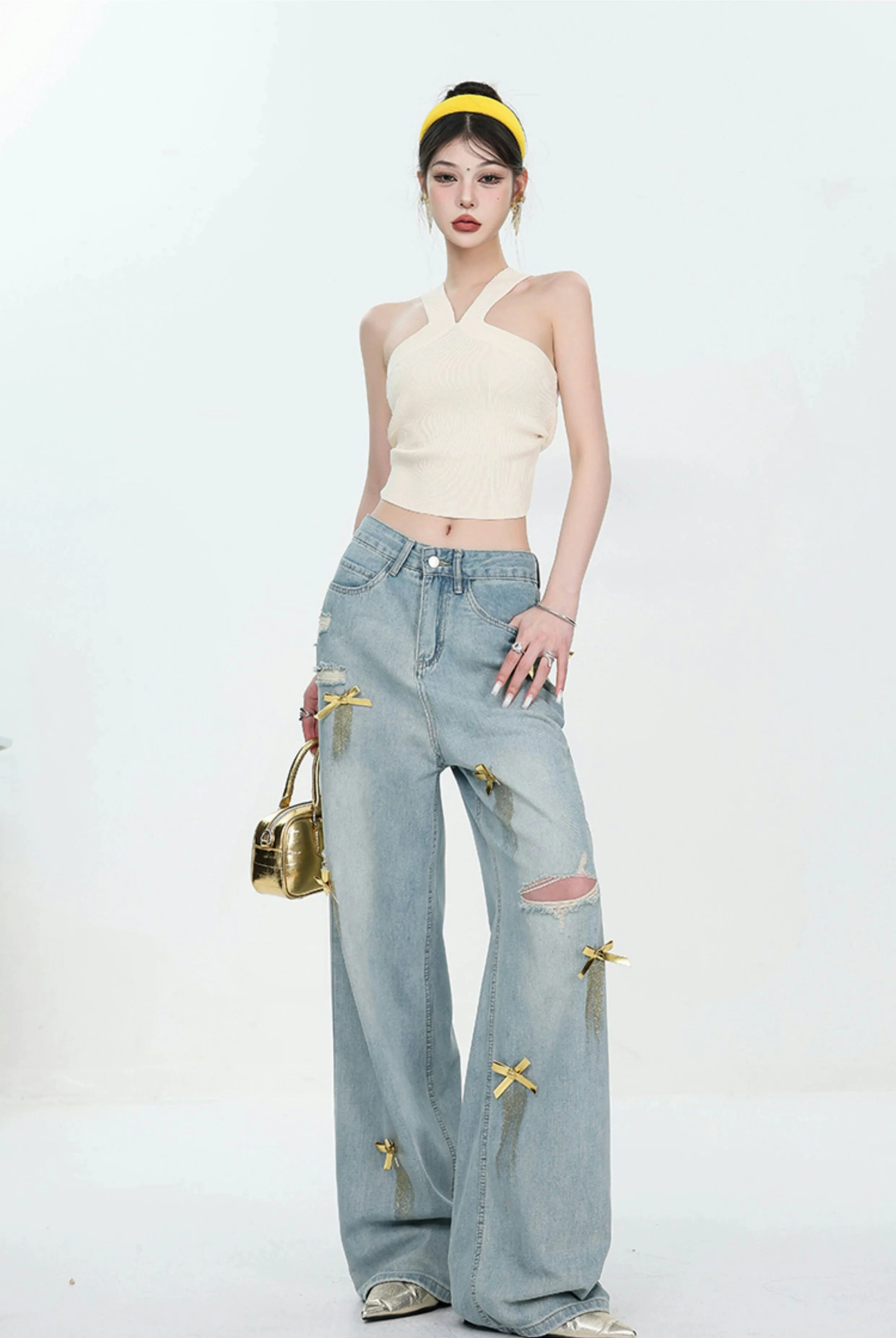 Ribbed Knit V-Neck Halter Crop Top - Image 23