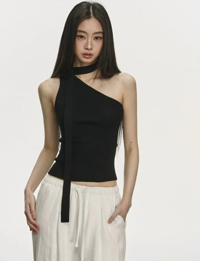 Ribbed One Shoulder Knit Top with Scarf Detail - Image 4