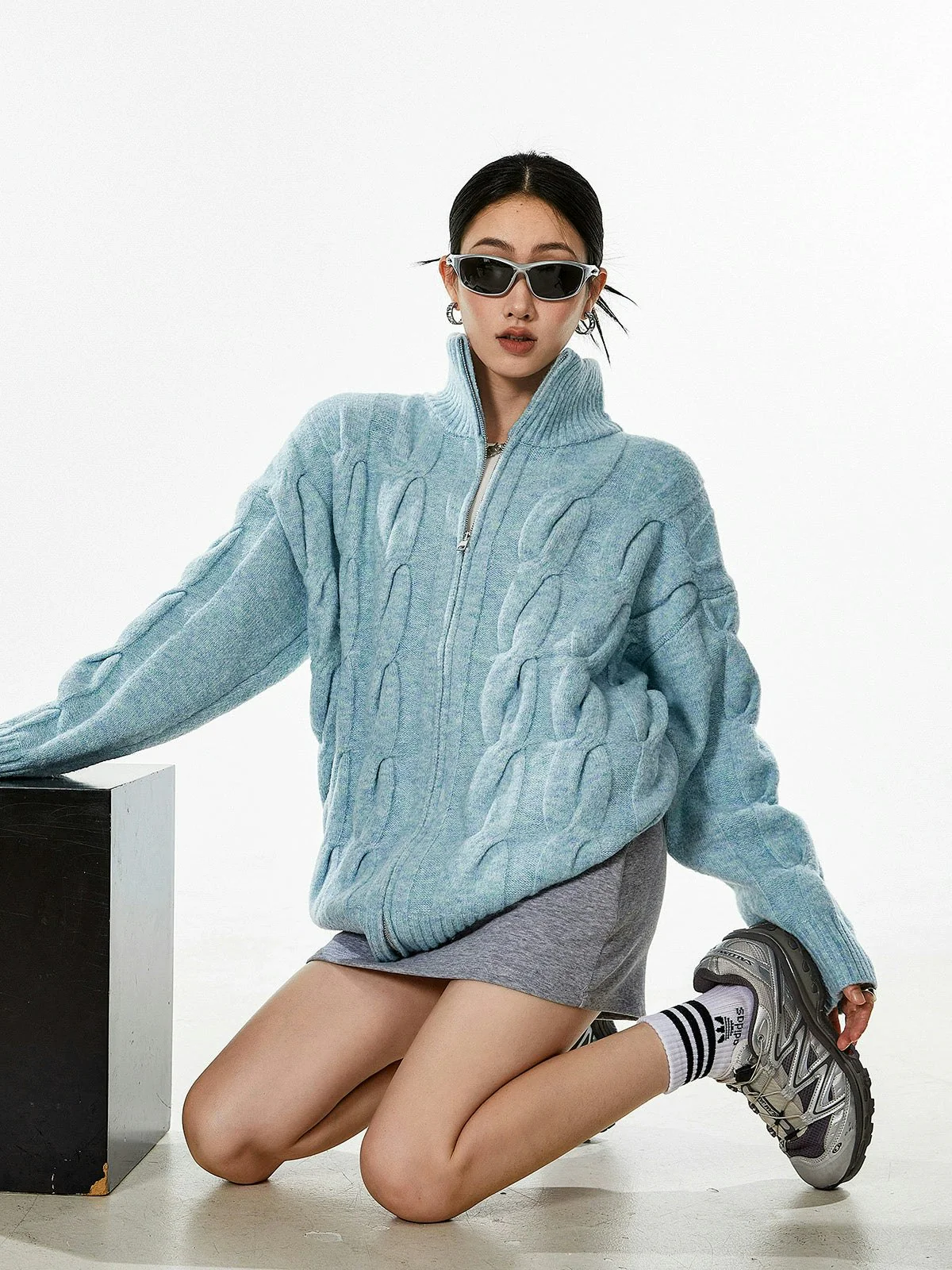 Ribbed Trim Cable Knit Pattern Zip Jacket - Image 6