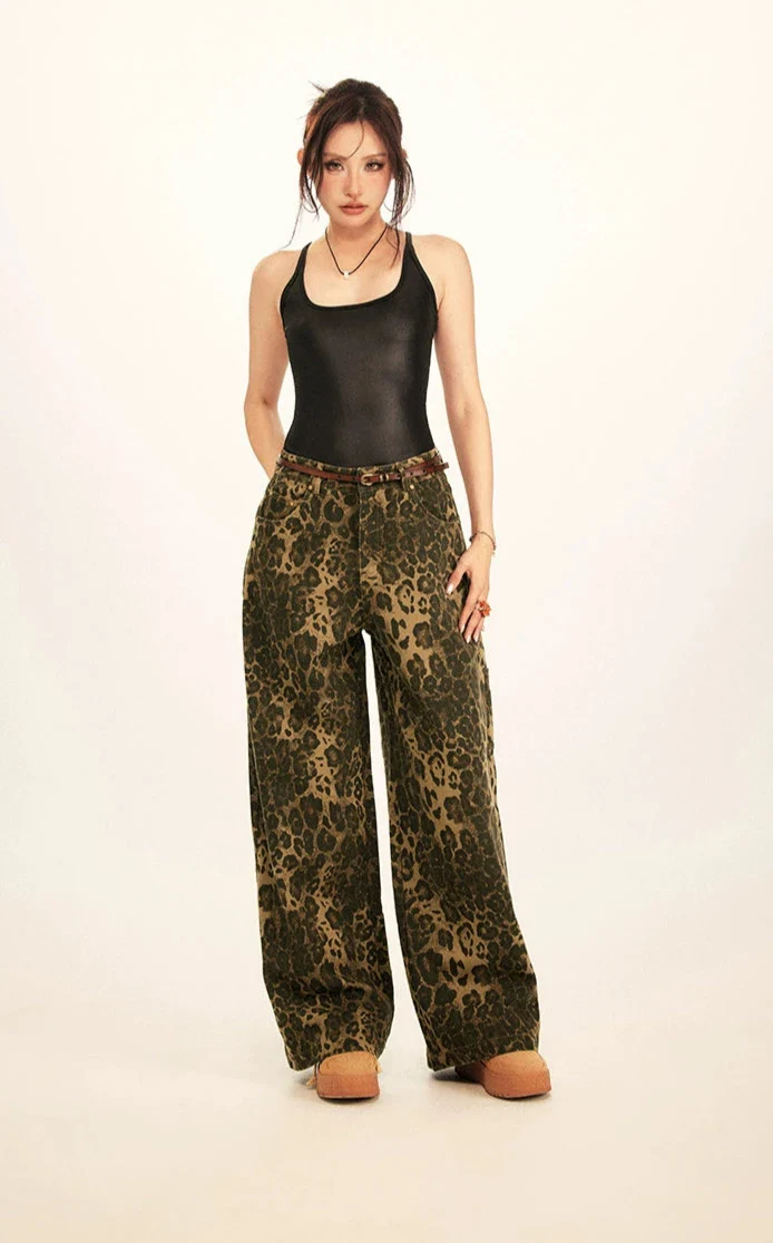 Skinny Narrow-Strap Cropped Tank Top - Image 18