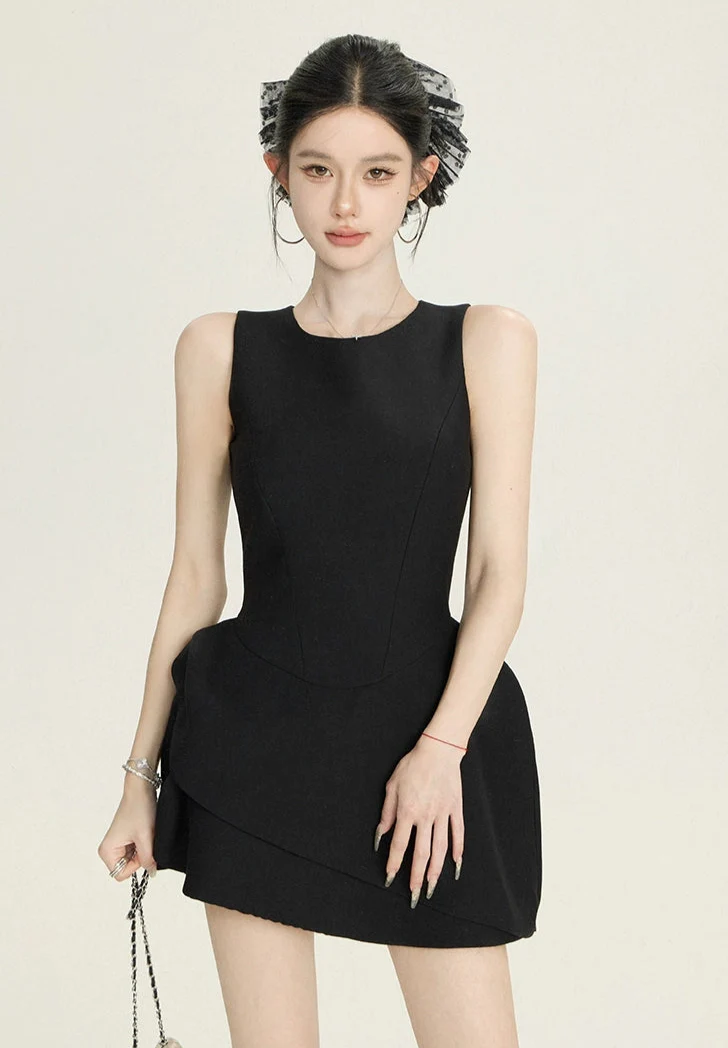 Sleeveless Asymmetric Hem Balloon Mini Dress - Image 4