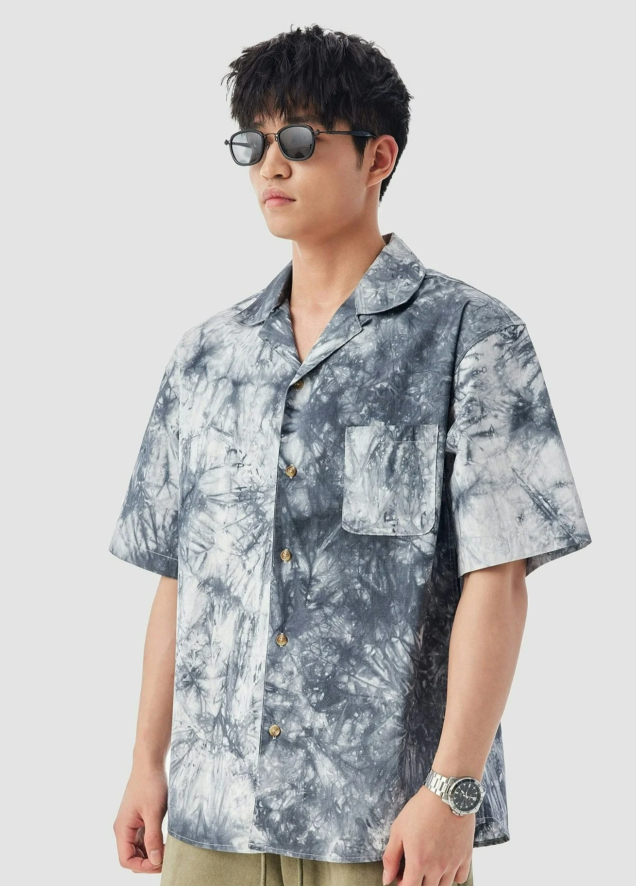 Slim Abstract Print Short Sleeve Button-Up Shirt - Image 11