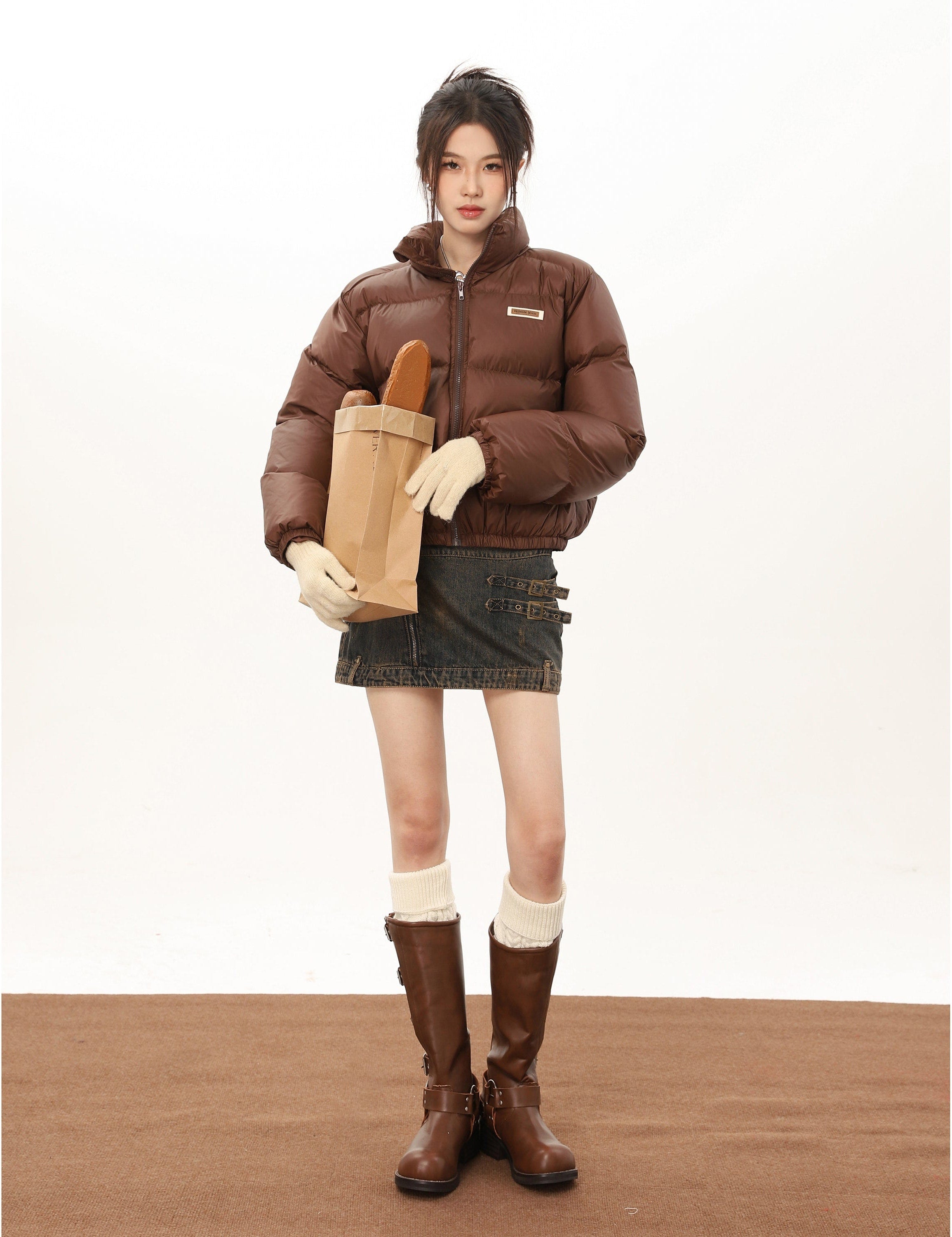 Slim Mid-Crop Puffer Jacket with High Collar - Image 4