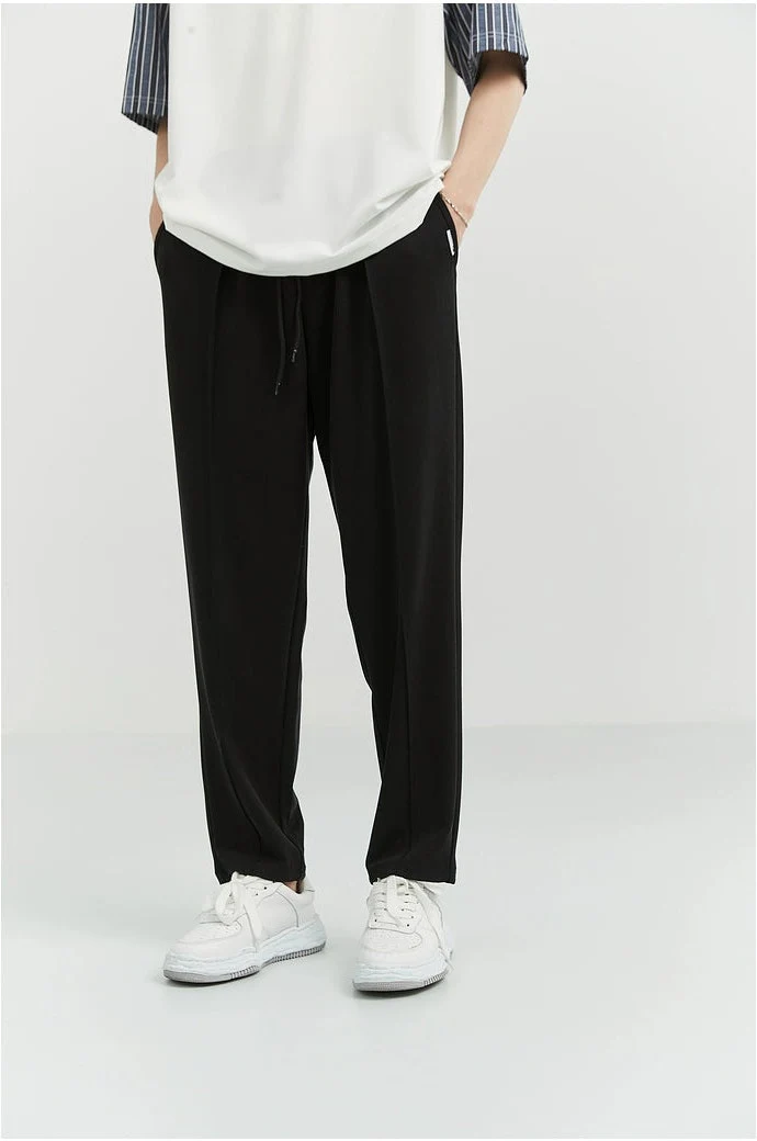 Slim Pleated Tapered Trousers with Pockets - Image 10