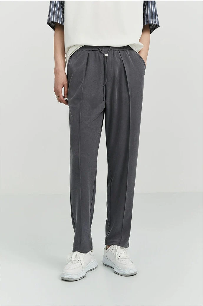 Slim Pleated Tapered Trousers with Pockets - Image 22