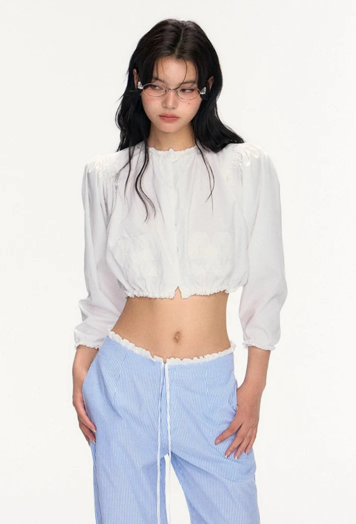 Smocked Hem Long Puff Sleeve Crop Top - Image 3