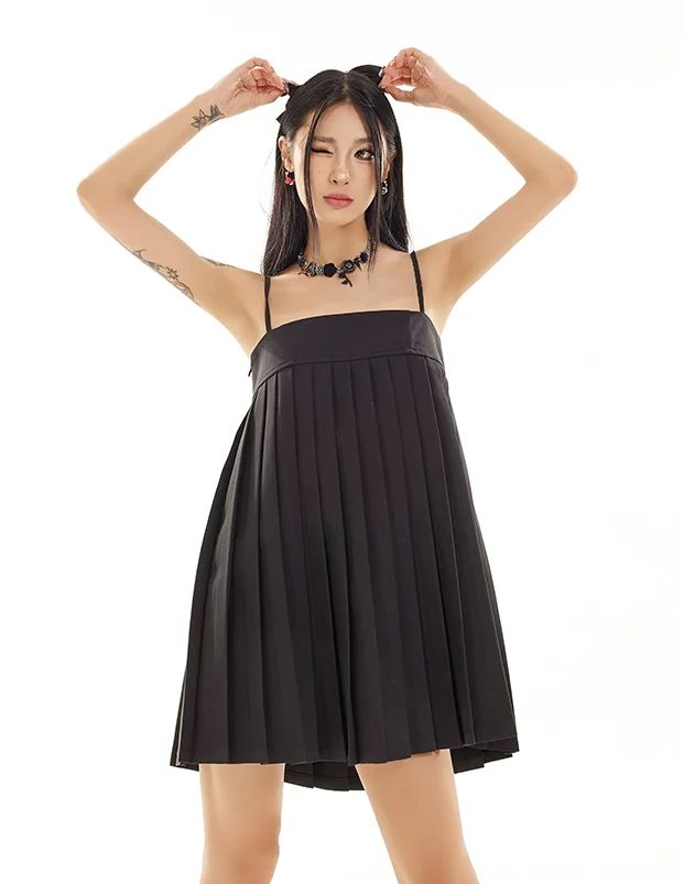 Spaghetti Strap Pleated Swing Top - Image 20