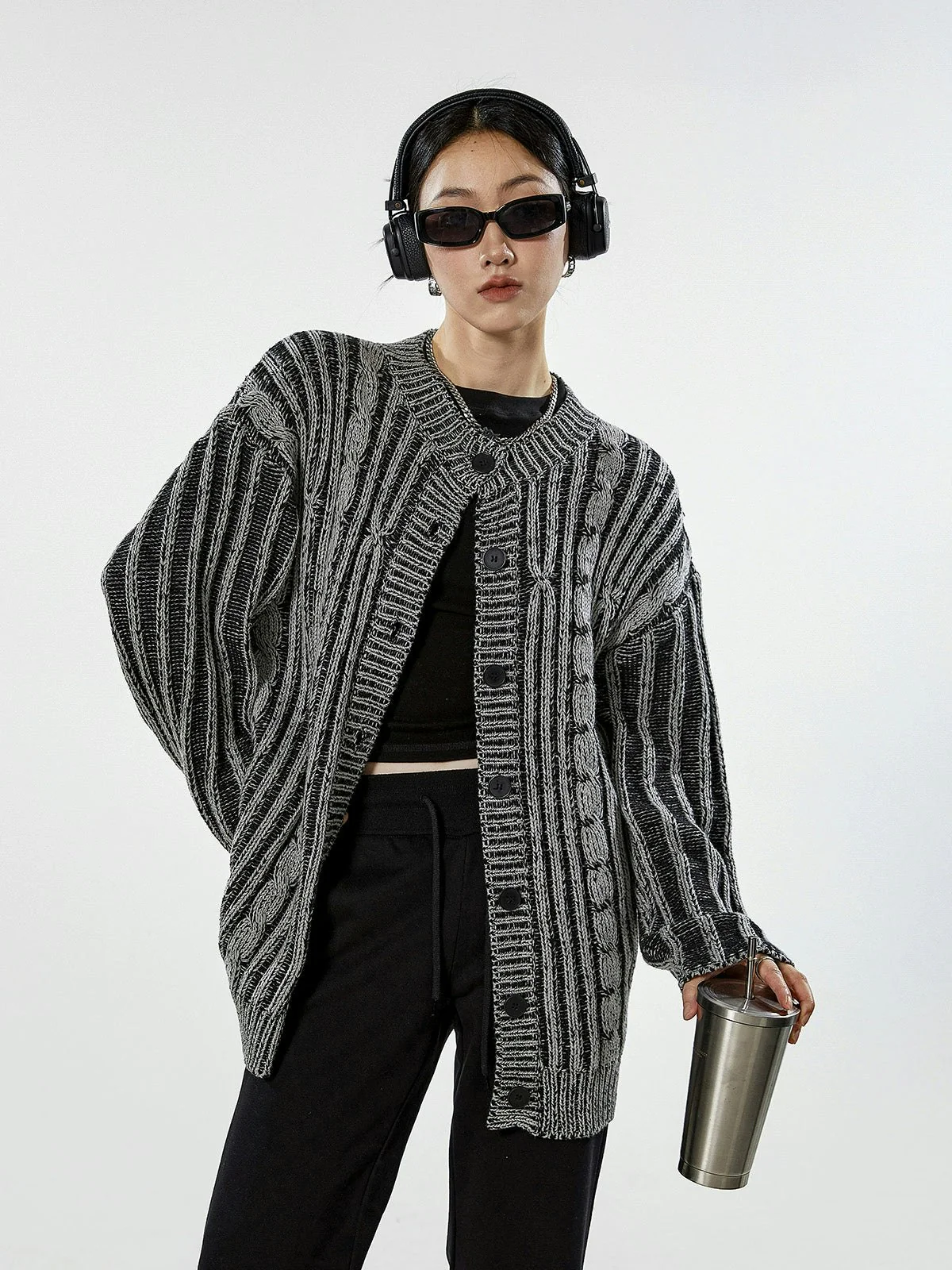 Stripe Cable Knit Pattern Button Cardigan - Image 4