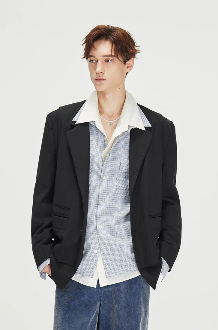 Structured Panel-Detail Single Breasted Lapel Blazer - Image 10
