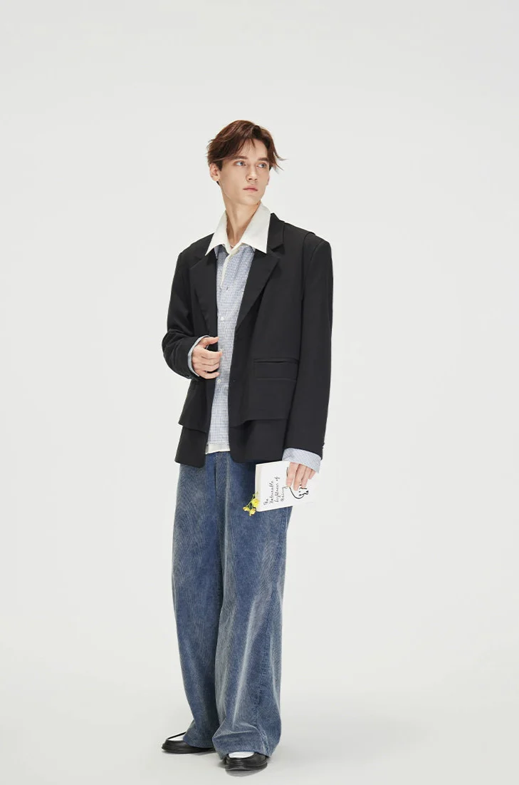 Structured Panel-Detail Single Breasted Lapel Blazer - Image 7