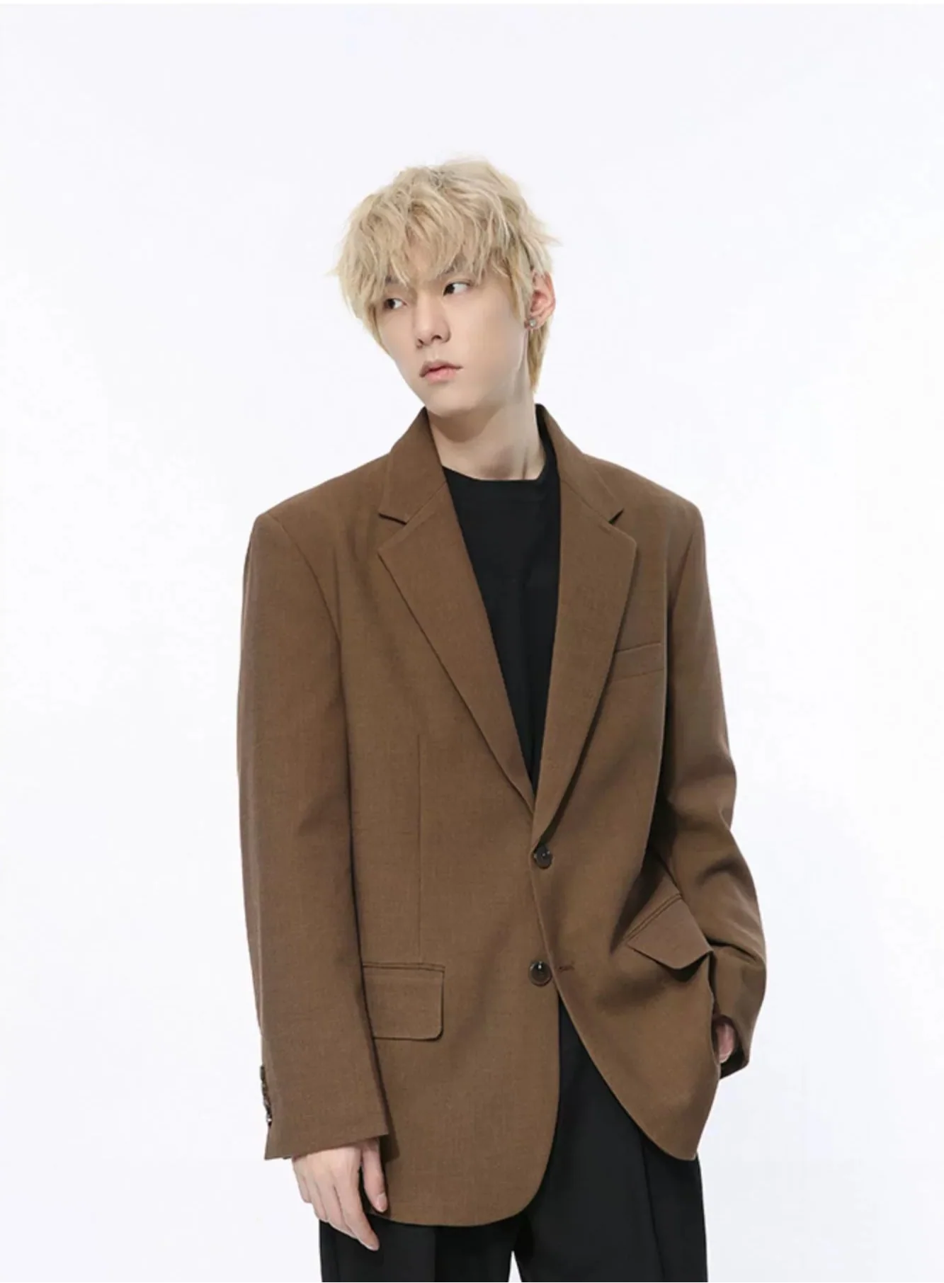 Structured Single-Breasted Retro Oversized Blazer - Image 3