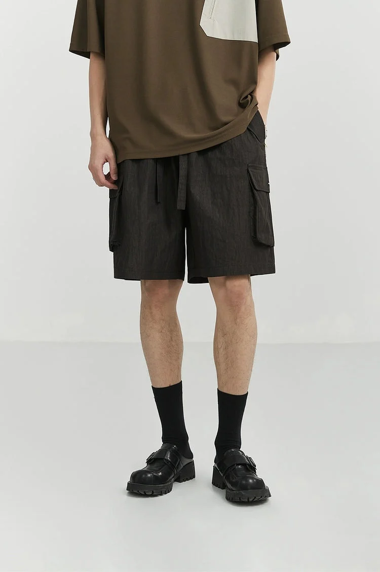Textured Cargo Pocket Drawstring Shorts - Image 7