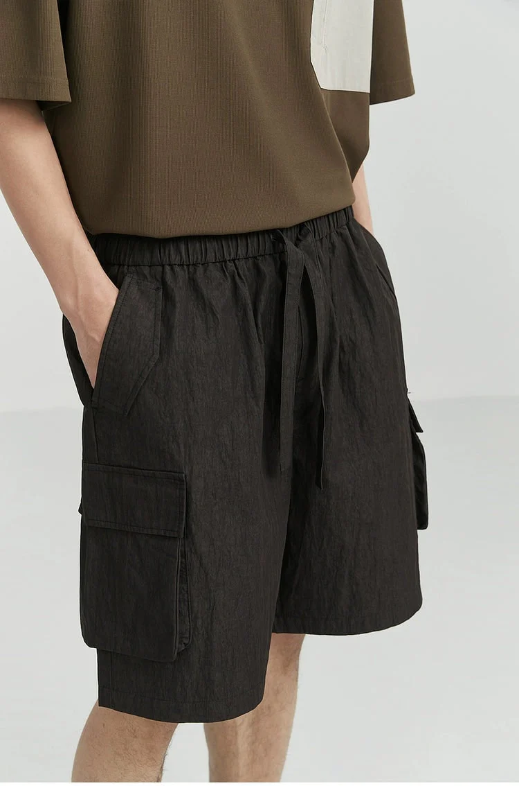 Textured Cargo Pocket Drawstring Shorts - Image 9