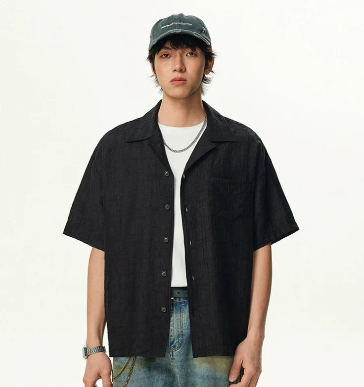 Textured Crinkle Short Sleeve Camp Collar Shirt - Image 4