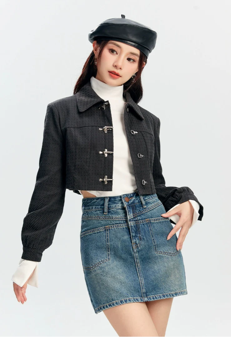 Textured Fireman Clasp Cropped Collar Jacket - Image 2
