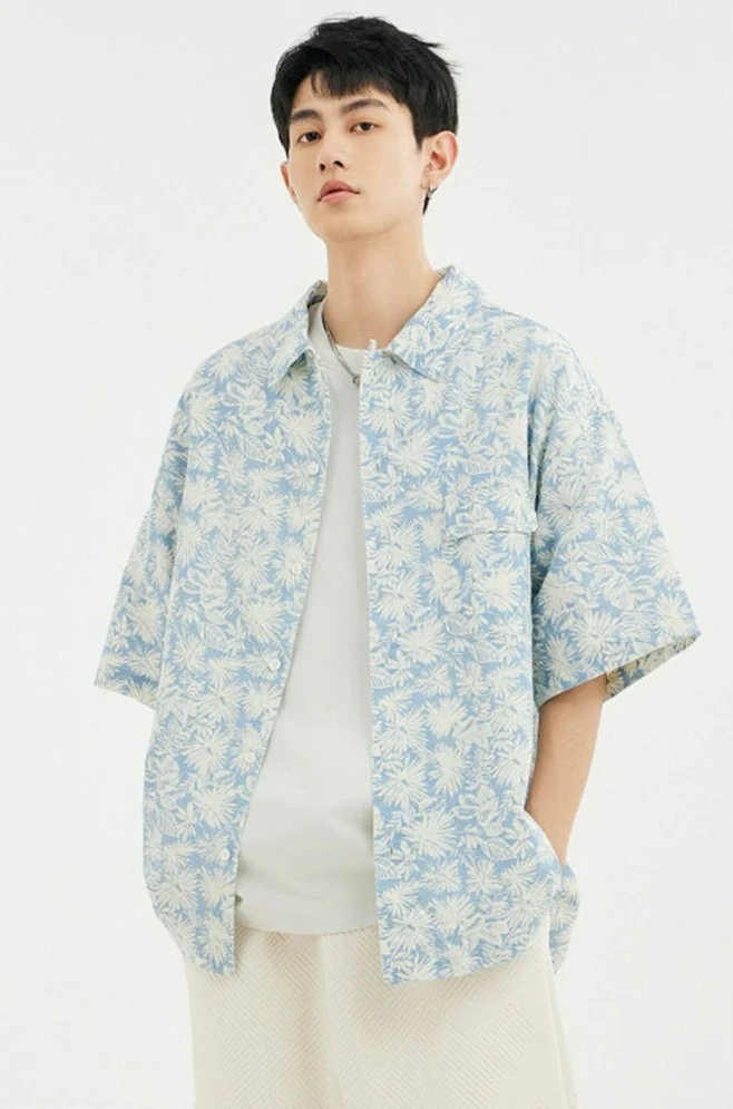 Tropical Leaf Print Short Sleeve Button-Up Shirt - Image 6
