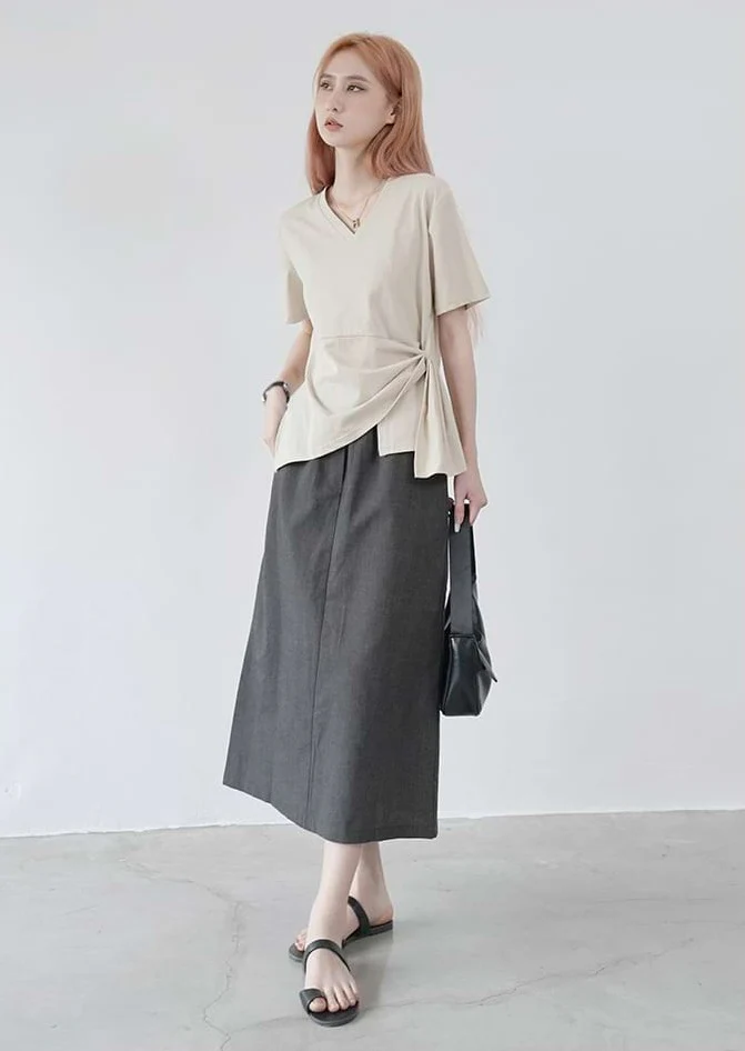 V-Neck Side Knot Short Sleeve Top - Image 5