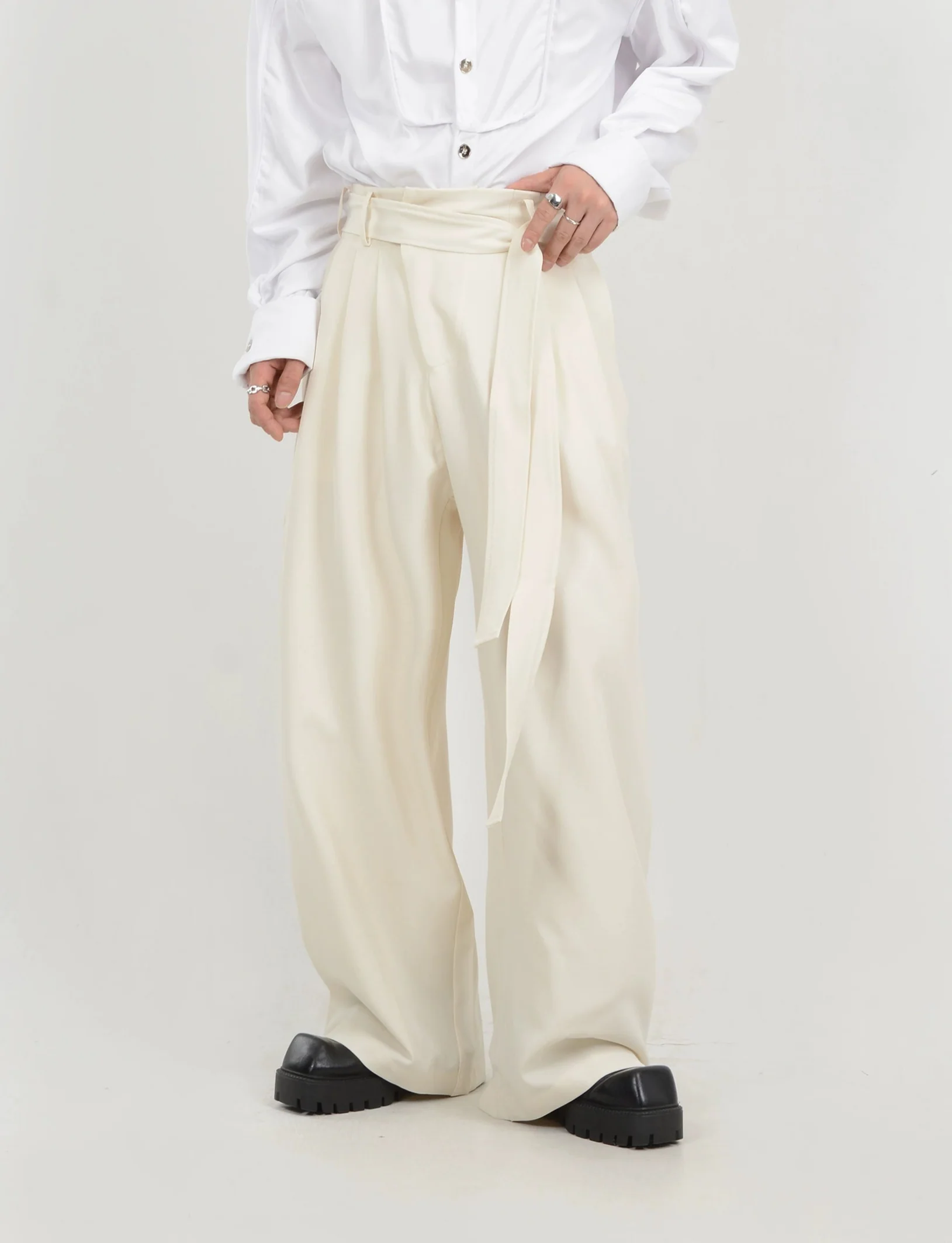 Wide Leg Belted Trousers with Pleat Detail - Image 3