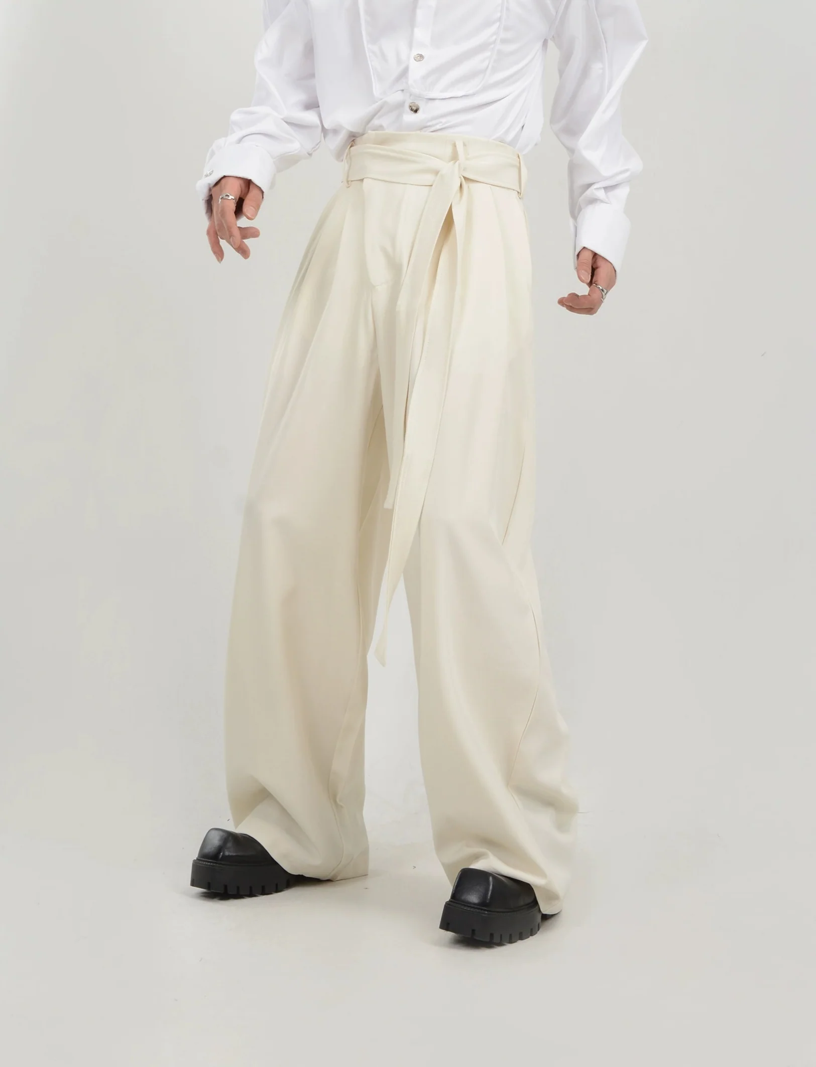 Wide Leg Belted Trousers with Pleat Detail - Image 4