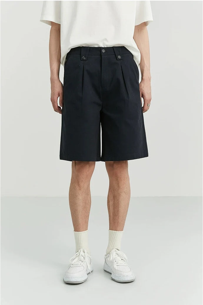 Wide-Leg Button-Detail Pleated Shorts - Image 17