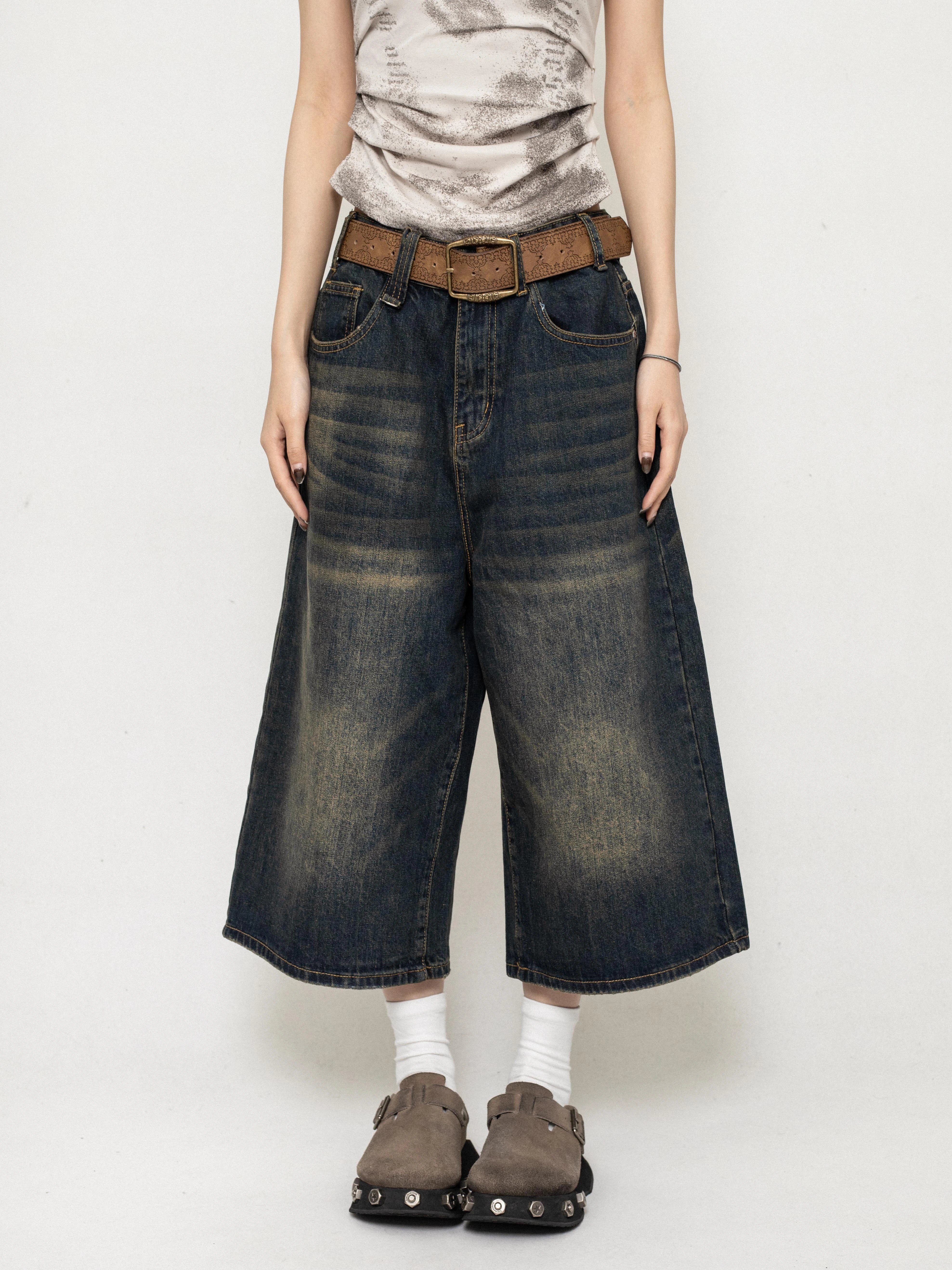 Wide-Leg Denim Bermuda Long Jorts with Faded Wash - Image 4