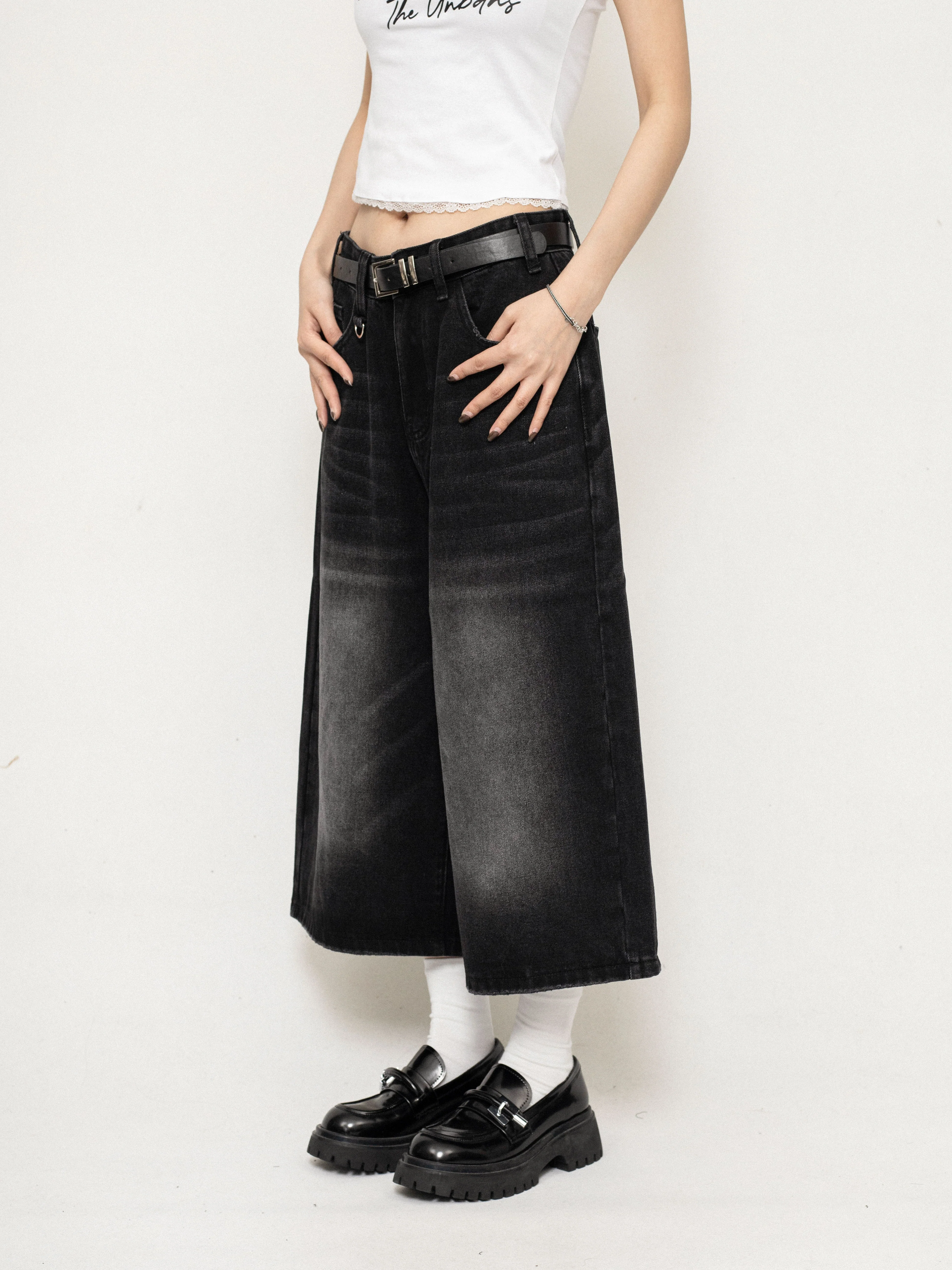 Wide-Leg Denim Bermuda Long Jorts with Faded Wash - Image 8