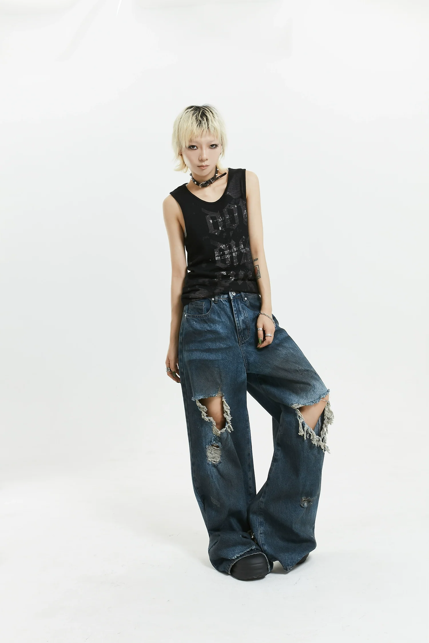Wide-Leg Distressed Knee-Blown Denim Jeans - Image 9