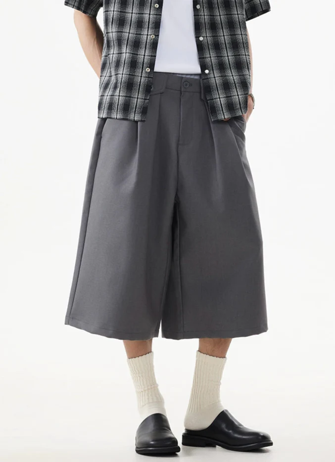 Wide Leg Pleated Tailored Suit Long Bermuda Shorts - Image 5