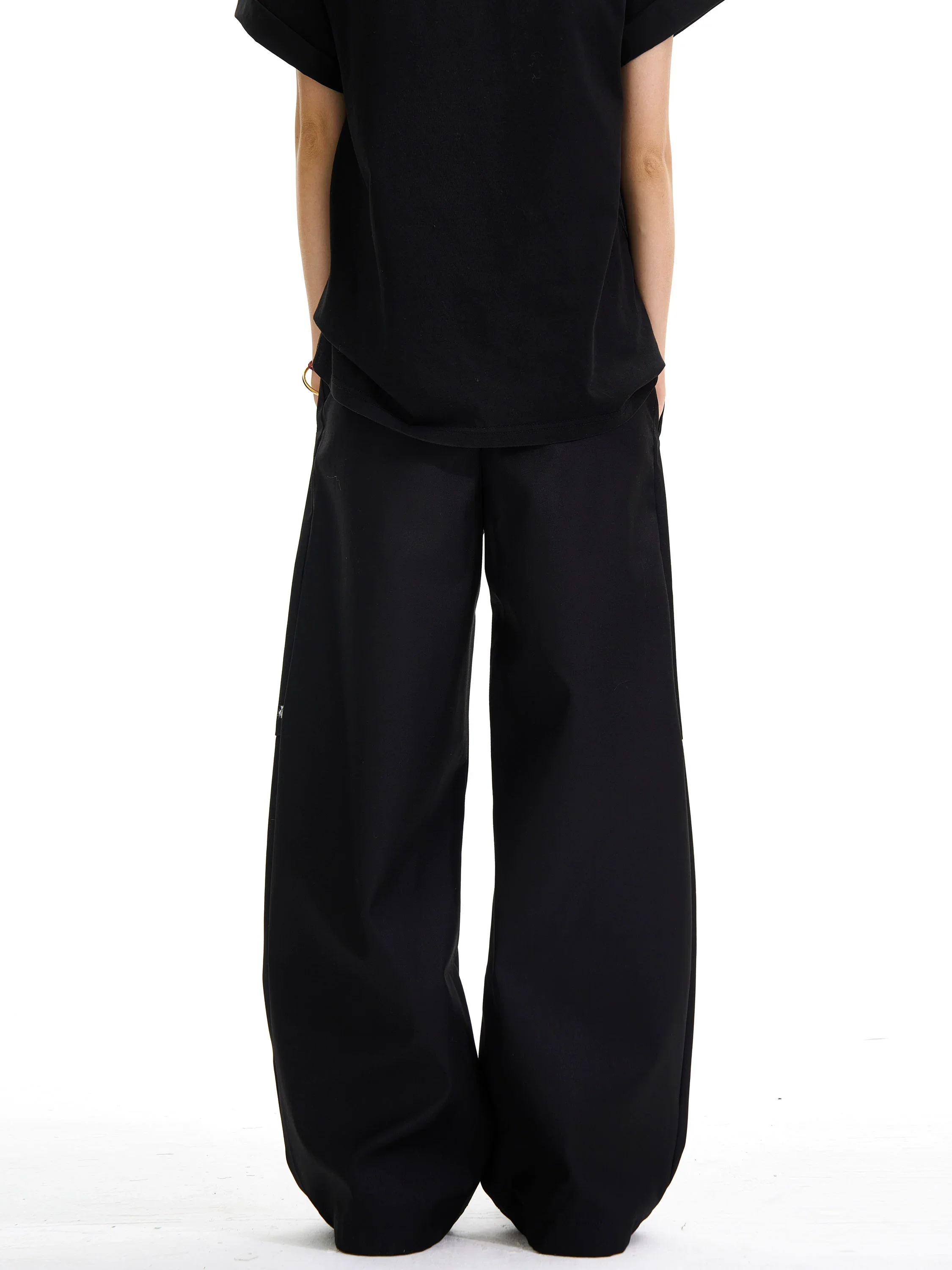 Wide Leg Pleated Trousers with Structured Waistband - Image 5